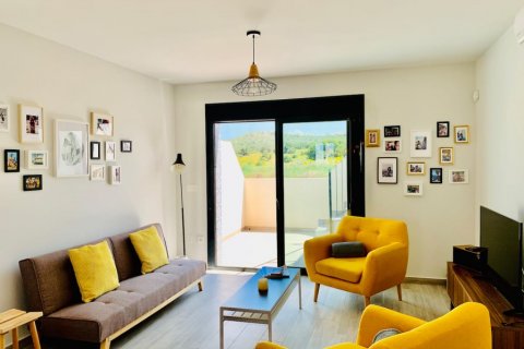 Продажа квартиры Сан-Мигель-де-Салинас, Аликанте, Испания 3 спальни, 92м2 №115821 - фото 2