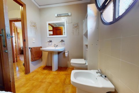 Villa for sale Xeraco, Valencia, Spain 4 bedrooms, 225 sq.m. No. 117227 - photo 29