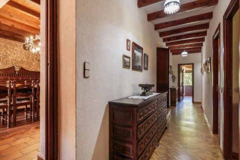 Talo myytävänä Girona, Espanja, 13 makuuhuonetta, 1000 m2 No. 22849 - kuva 25