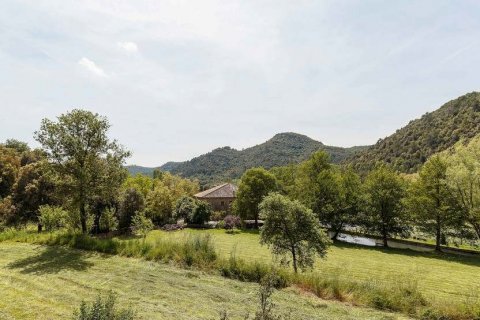 Talo myytävänä Girona, Espanja, 13 makuuhuonetta, 1000 m2 No. 22849 - kuva 10