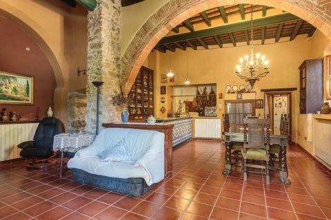 Talo myytävänä Girona, Espanja, 13 makuuhuonetta, 1000 m2 No. 22849 - kuva 15