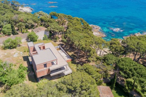 House à vendre Platja D'aro, Girona, Espagne, 6 chambres, 1754 m2 No. 47769 - photo 5
