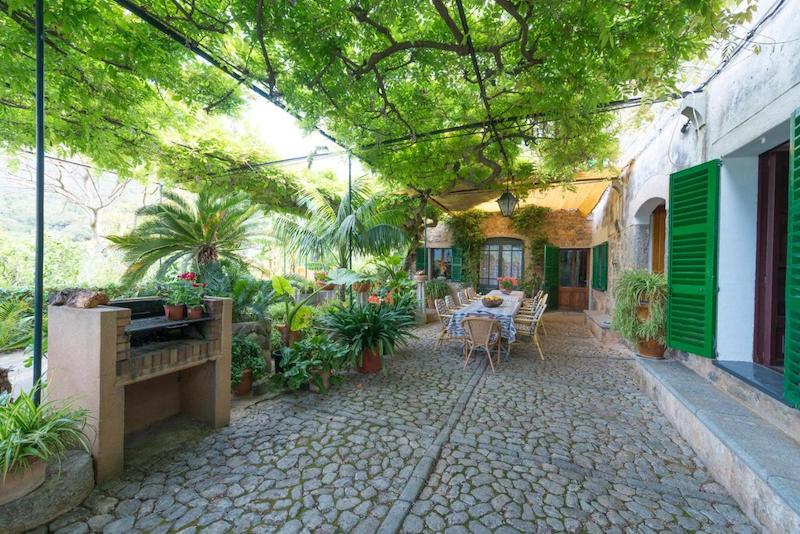 Finca i Soller, Mallorca, Spanien 10 sovrum, 965 kvm. Nr. 98849