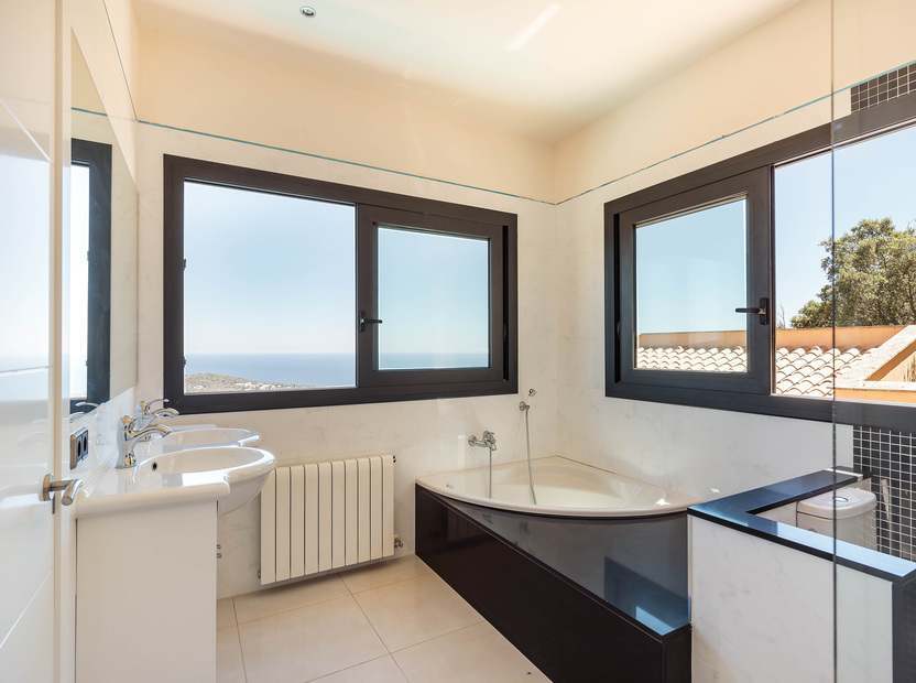 Dom w Platja D'aro, Girona, Hiszpania 5 sypialni, 512 mkw. nr 22900