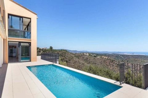 House for sale Platja D'aro, Girona, Spain 5 bedrooms, 512 sq.m. No. 22900 - photo 5
