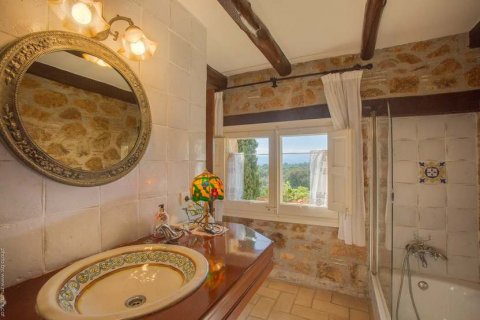 House for sale Platja D'aro, Girona, Spain 5 bedrooms, 511 sq.m. No. 22790 - photo 11