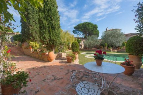 House for sale Platja D'aro, Girona, Spain 5 bedrooms, 511 sq.m. No. 22790 - photo 17
