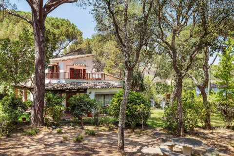 Casa in vendita Platja D'aro, Girona, Spagna 7 camere da letto, 406 mq. N° 22850 - foto 3