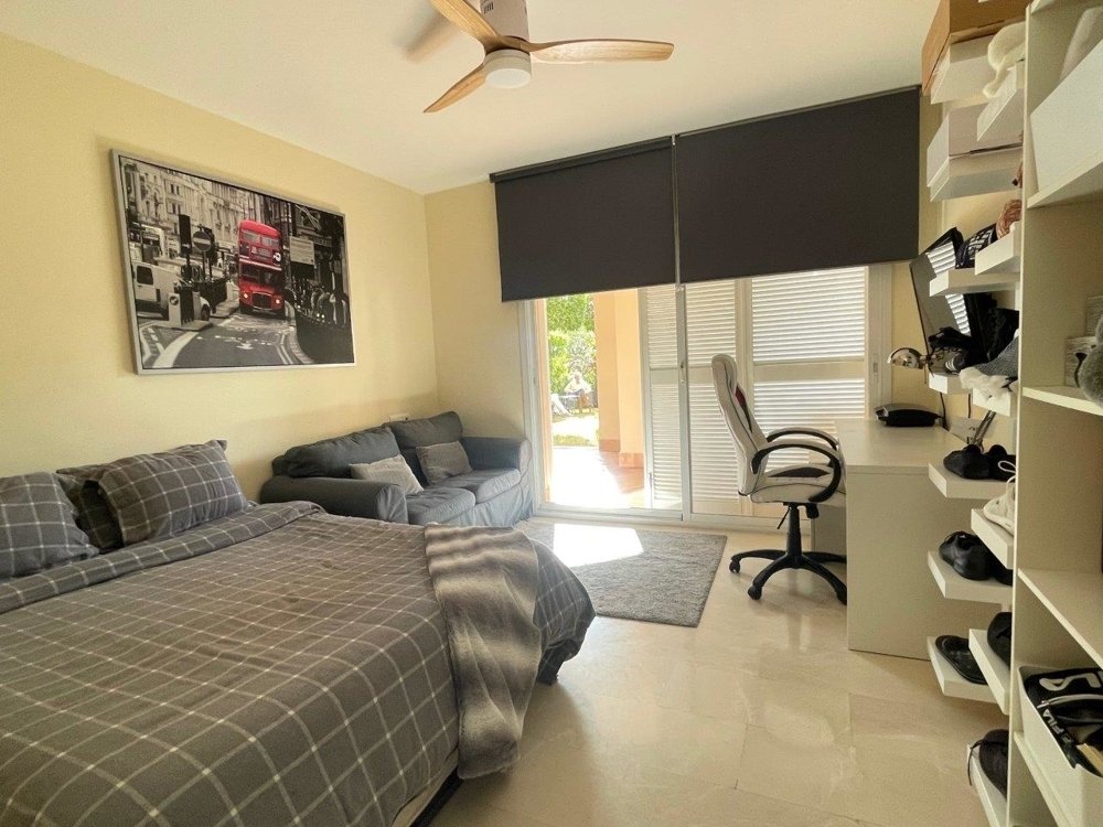 Apartamento en Santa Ponsa, Mallorca, España 2 dormitorios, 130 m2 No. 103838