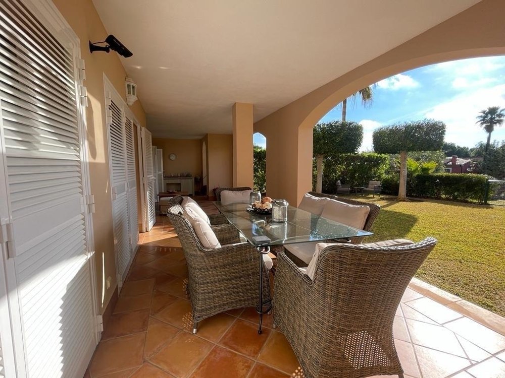 Apartamento en Santa Ponsa, Mallorca, España 2 dormitorios, 130 m2 No. 103838