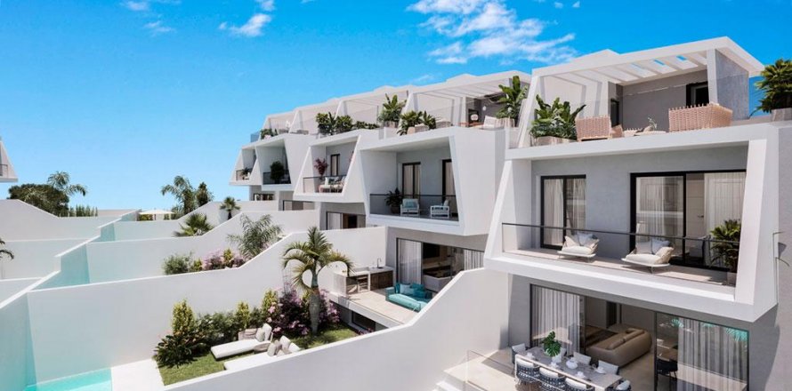 Rindu māja Estepona, Malaga, Spānijā 3 istabas, 336 m2 Nr. 108567