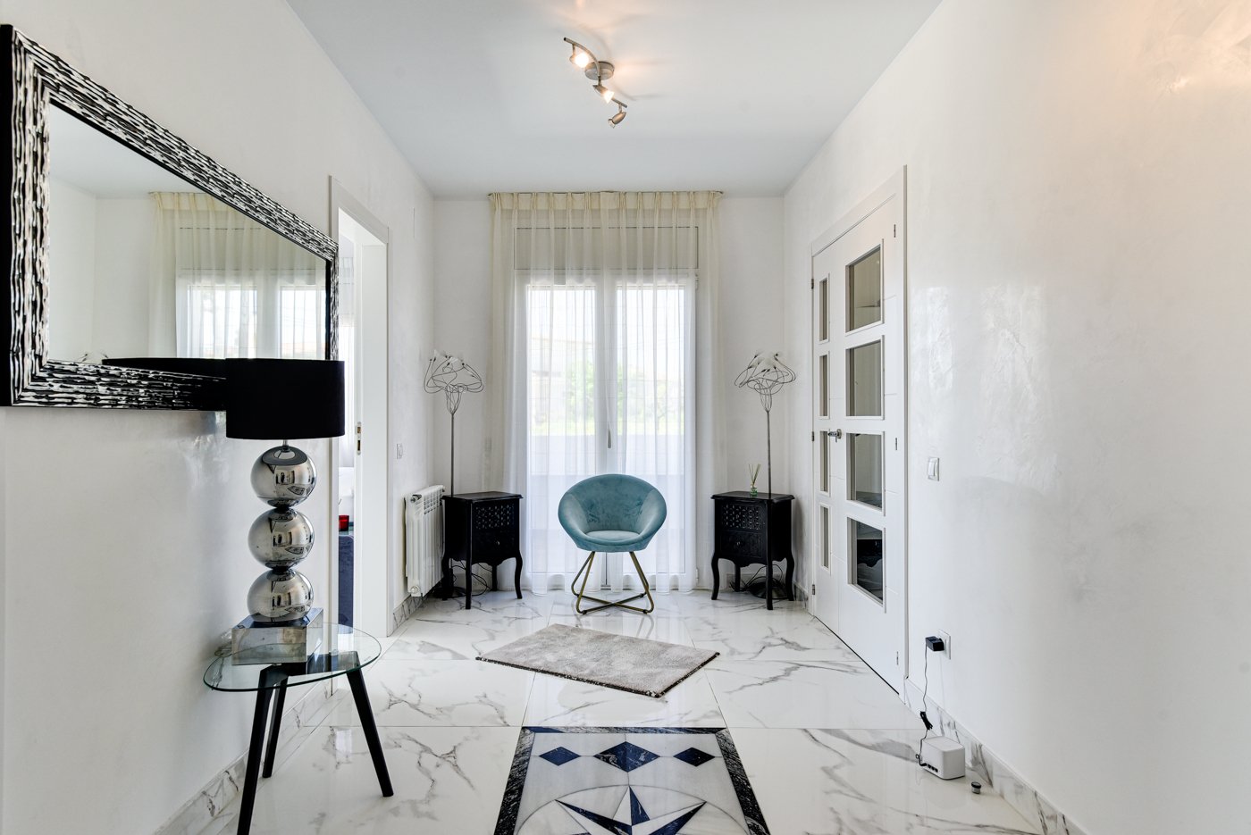 Talo Lloret de Mar, Girona, Espanja 5 makuuhuonetta, 408 m2 No. 98926