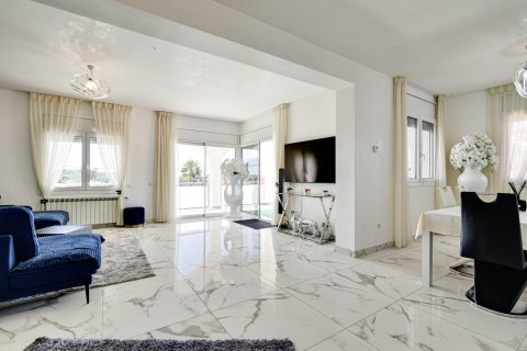 House for sale Lloret de Mar, Girona, Spain 5 bedrooms, 408 sq.m. No. 98926 - photo 12