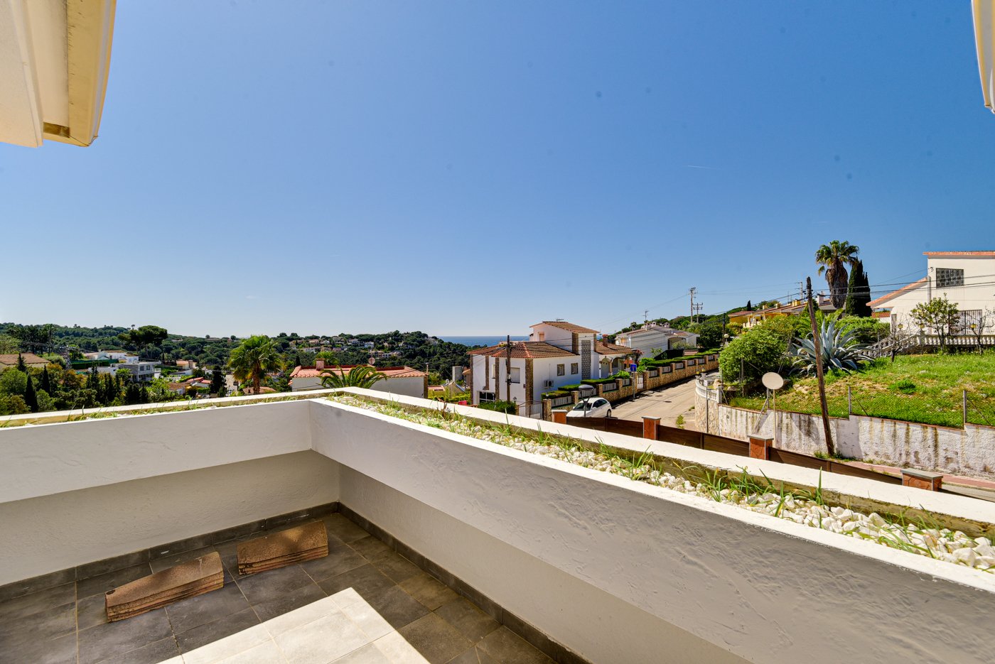 Talo Lloret de Mar, Girona, Espanja 5 makuuhuonetta, 408 m2 No. 98926