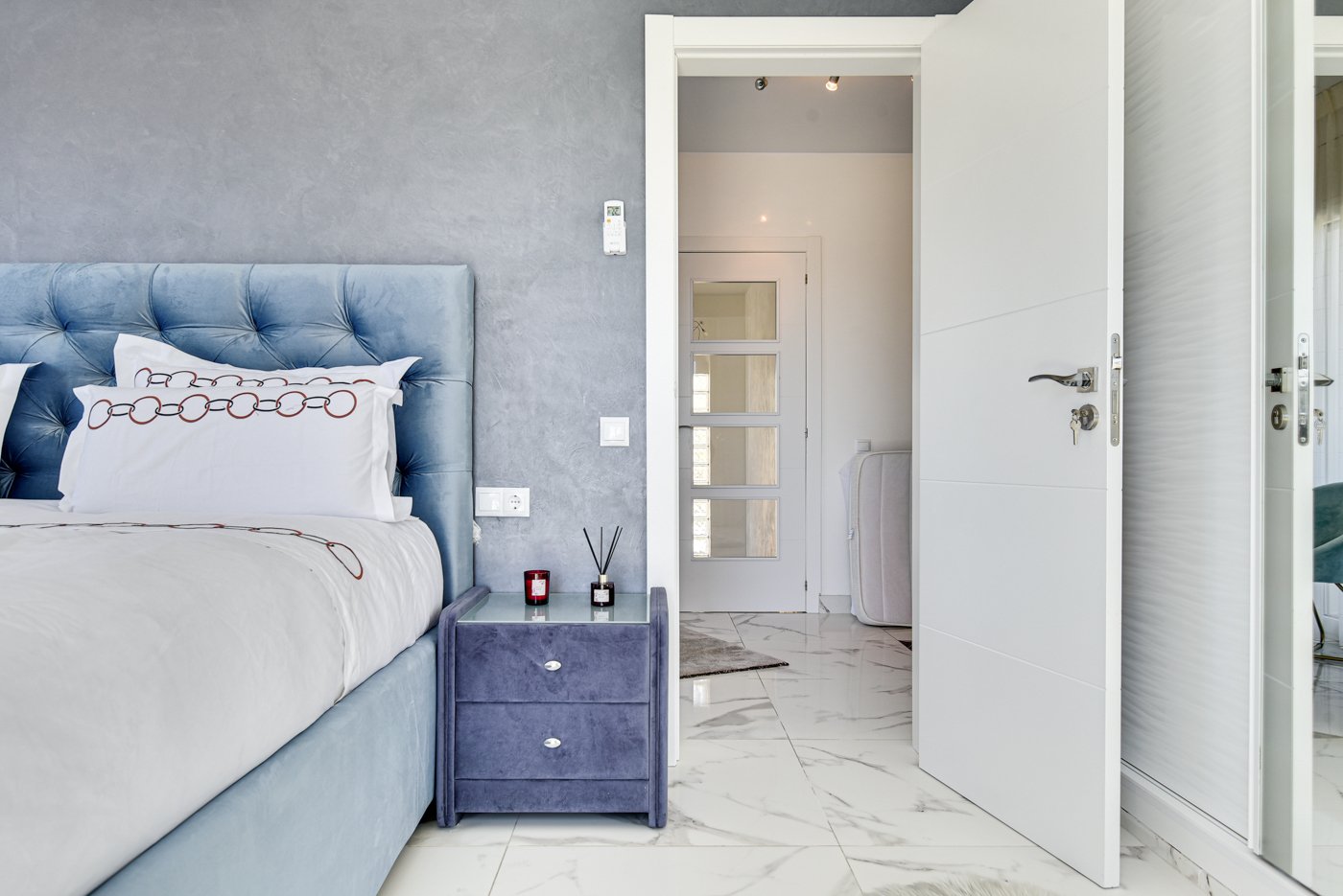 Talo Lloret de Mar, Girona, Espanja 5 makuuhuonetta, 408 m2 No. 98926