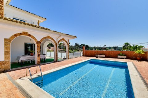 House for sale Lloret de Mar, Girona, Spain 5 bedrooms, 408 sq.m. No. 98926 - photo 3