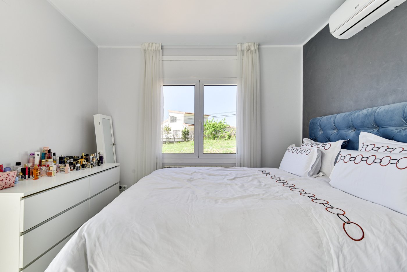 Talo Lloret de Mar, Girona, Espanja 5 makuuhuonetta, 408 m2 No. 98926