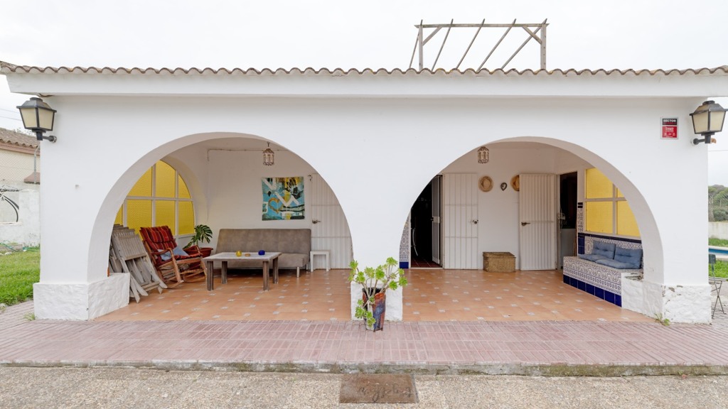 Villa in Chiclana de la Frontera, Cadiz, Spain 3 bedrooms, 122 sq.m. No. 106802