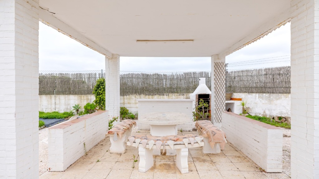 Villa in Chiclana de la Frontera, Cadiz, Spain 3 bedrooms, 122 sq.m. No. 106802