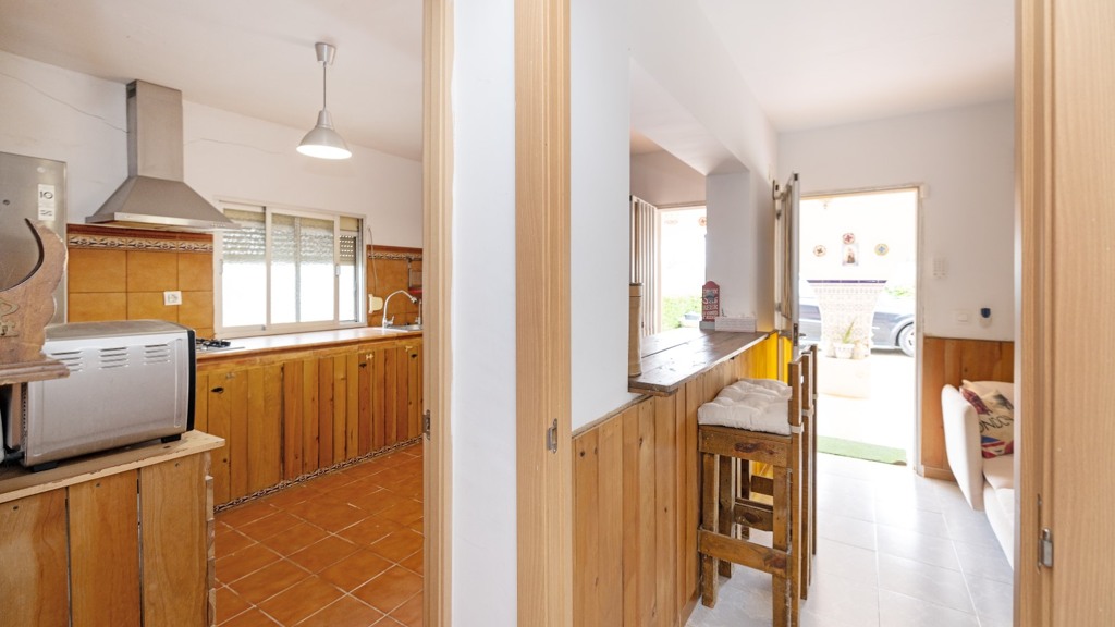 Villa in Chiclana de la Frontera, Cadiz, Spain 3 bedrooms, 122 sq.m. No. 106802