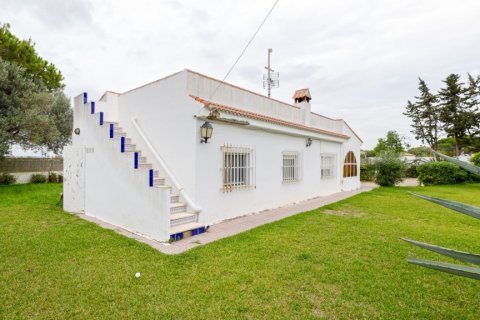 Villa en venta Chiclana de la Frontera, Cádiz, España 3 dormitorios, 122 m2 No. 106802 - foto 6