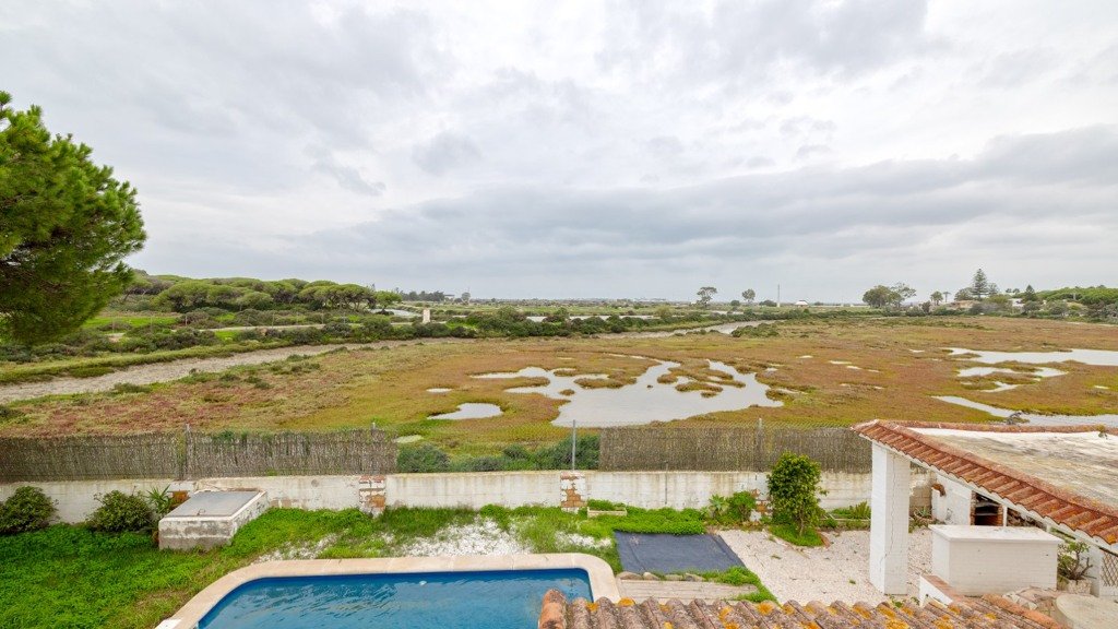 Villa in Chiclana de la Frontera, Cadiz, Spain 3 bedrooms, 122 sq.m. No. 106802