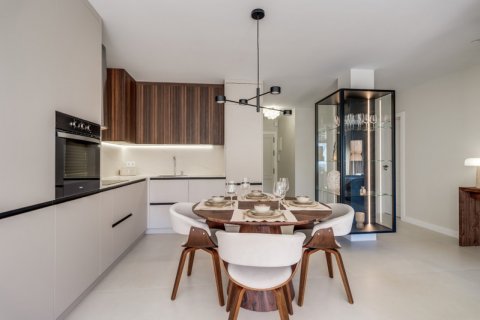 Appartamento in vendita Benahavis, Malaga, Spagna 3 camere da letto, 125 mq. N° 109651 - foto 12