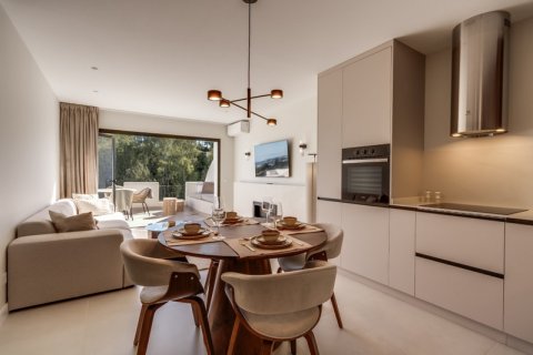 Appartamento in vendita Benahavis, Malaga, Spagna 3 camere da letto, 125 mq. N° 109651 - foto 1