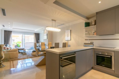 Wohnung zum Verkauf Nueva Andalucia, Malaga, Spanien 3 Schlafzimmer, 230 m2 Nr. 109649 - Foto 1