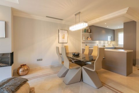 Wohnung zum Verkauf Nueva Andalucia, Malaga, Spanien 3 Schlafzimmer, 230 m2 Nr. 109649 - Foto 4