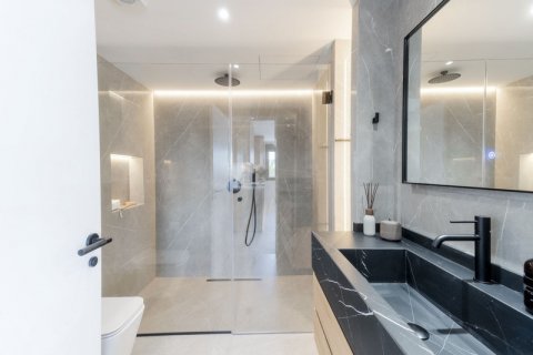 Dzīvoklis pārdošanā Nueva Andalucia, Malaga, Spānijā 3 istabas, 137 m2 Nr. 109650 - attēls 6