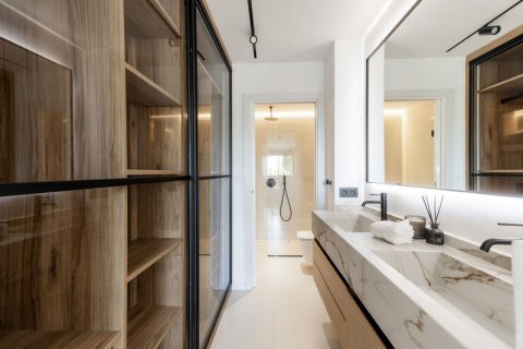 Dzīvoklis pārdošanā Nueva Andalucia, Malaga, Spānijā 3 istabas, 137 m2 Nr. 109650 - attēls 16