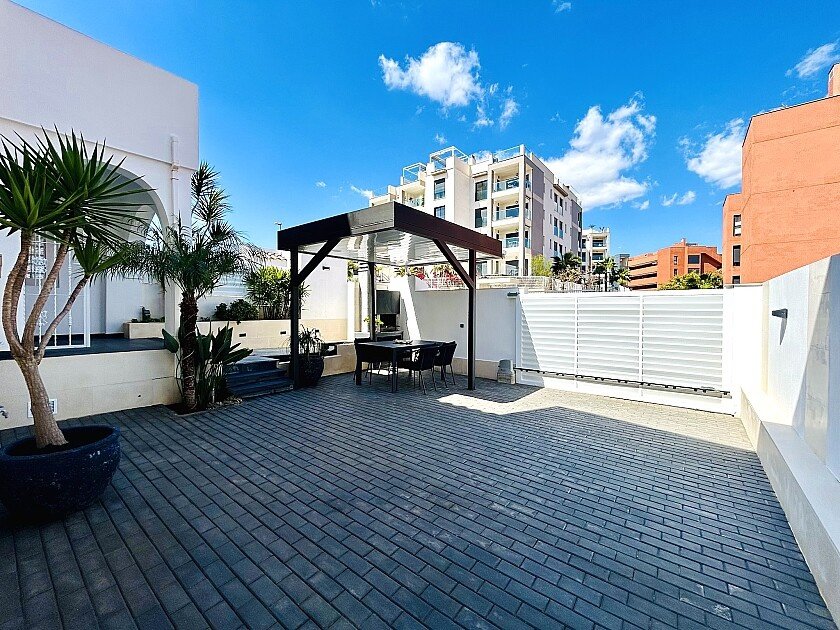 Bungalow in Villamartin, Alicante, Spain 2 bedrooms, 76 sq.m. No. 117709