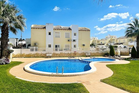 Продажа бунгало в Вилламартин, Аликанте, Испания 2 спальни, 76м2 №117709 - фото 2