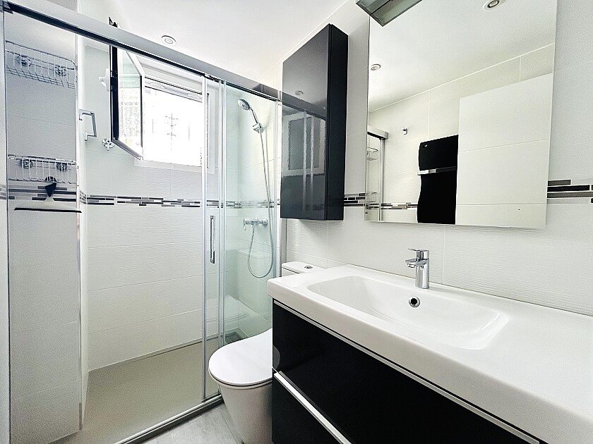 Bungalow in Villamartin, Alicante, Spain 2 bedrooms, 76 sq.m. No. 117709