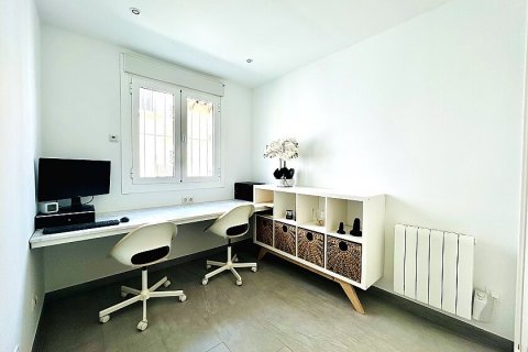Продажа бунгало в Вилламартин, Аликанте, Испания 2 спальни, 76м2 №117709 - фото 15