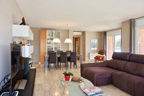 Продажа дома Камбрильс, Таррагона, Испания 2 спальни, 264м2 №22946 - фото 15