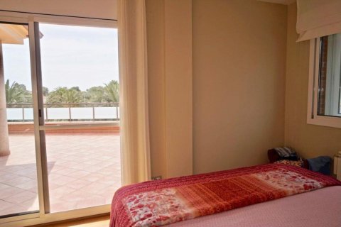 Продажа дома Камбрильс, Таррагона, Испания 2 спальни, 264м2 №22946 - фото 24