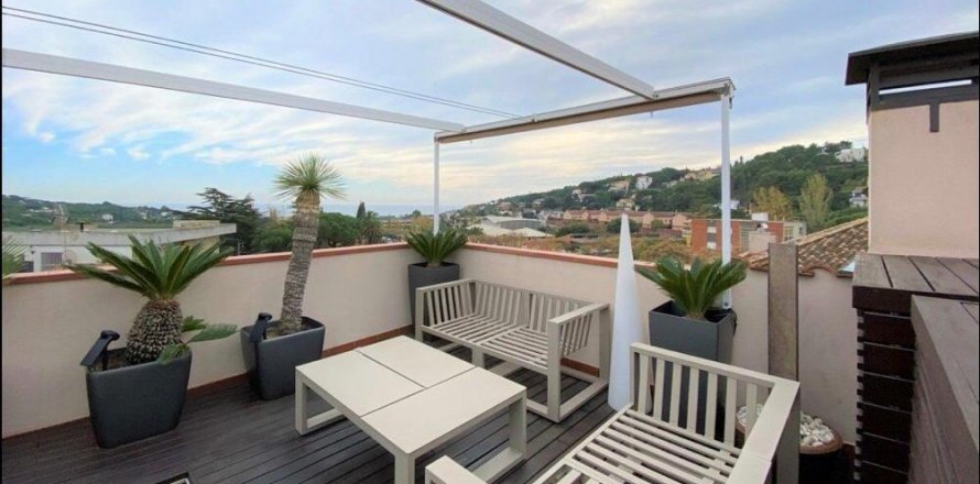 House Cambrils, Tarragona, Spain 3 bedrooms, 158 sq.m. No. 22941