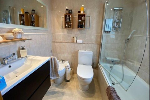 House for sale Cambrils, Tarragona, Spain 3 bedrooms, 158 sq.m. No. 22941 - photo 18