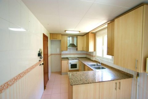 House for sale Cambrils, Tarragona, Spain 4 bedrooms, 274 sq.m. No. 21588 - photo 11