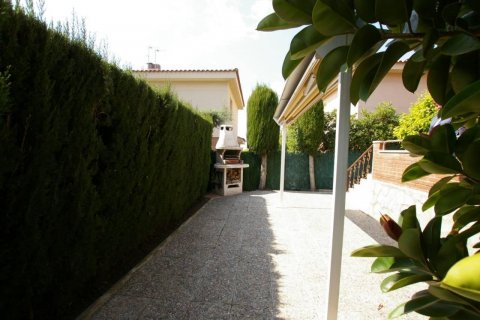 House for sale Cambrils, Tarragona, Spain 4 bedrooms, 274 sq.m. No. 21588 - photo 8