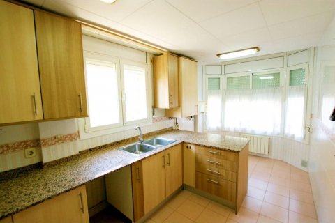 House for sale Cambrils, Tarragona, Spain 4 bedrooms, 274 sq.m. No. 21588 - photo 10