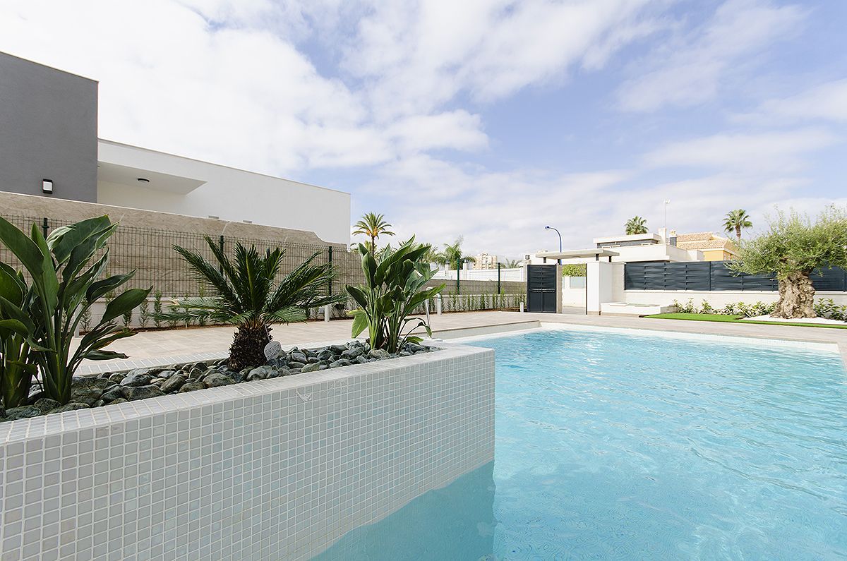 House à Orihuela, Alicante, Espagne 3 chambres, 157 m2 No. 95748
