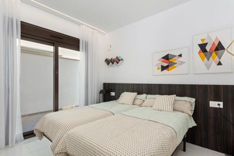 Villa for sale Pilar de la Horadada, Alicante, Spain 3 bedrooms, 100 sq.m. No. 116154 - photo 10
