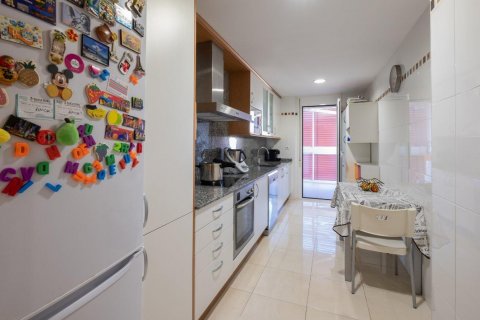 Apartamento en venta Salou, Tarragona, España 4 dormitorios, 141 m2 No. 21943 - foto 13