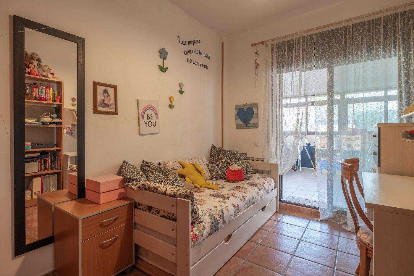 Apartment in Salou, Tarragona, Spain 4 bedrooms, 140 sq.m. No. 21890