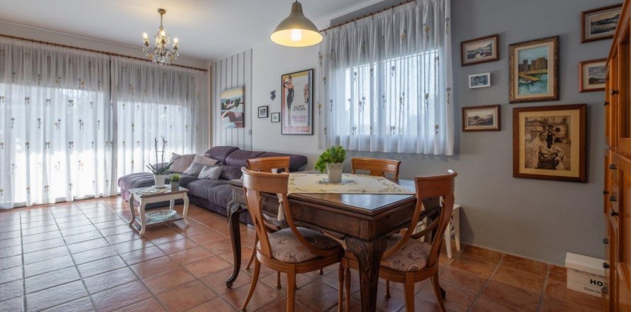 Apartment Salou, Tarragona, Espagne 4 chambres, 140 m2 No. 21890