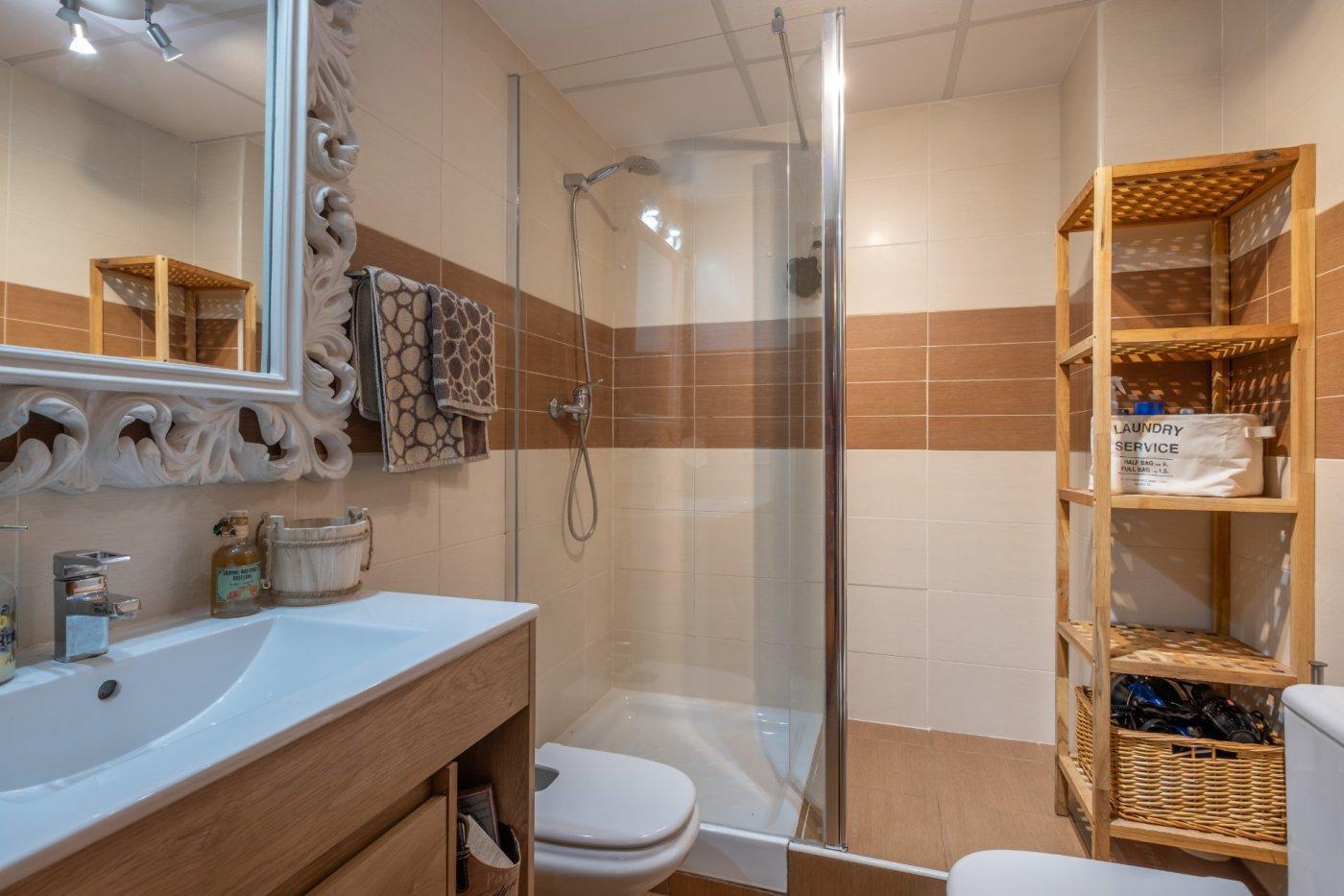Apartment in Salou, Tarragona, Spain 4 bedrooms, 140 sq.m. No. 21890