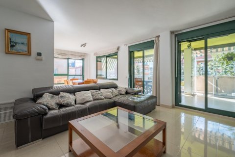 Продажа квартиры Салоу, Таррагона, Испания 4 спальни, 134м2 №21889 - фото 9